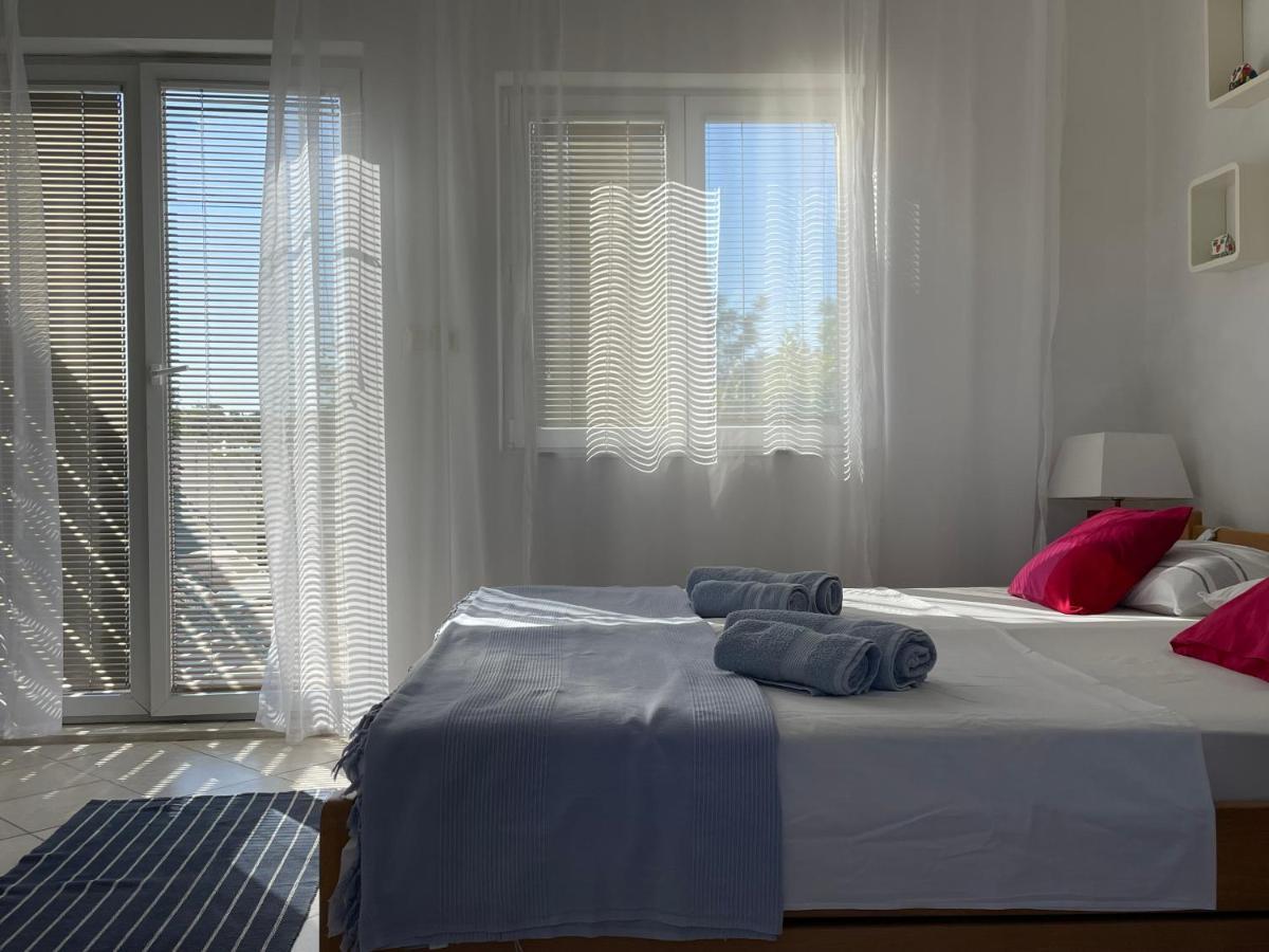 Sukosan Studio Apartman Buitenkant foto