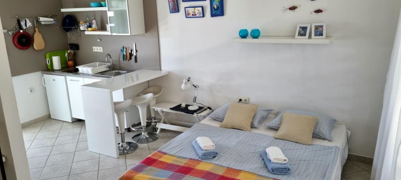 Sukosan Studio Apartman Buitenkant foto