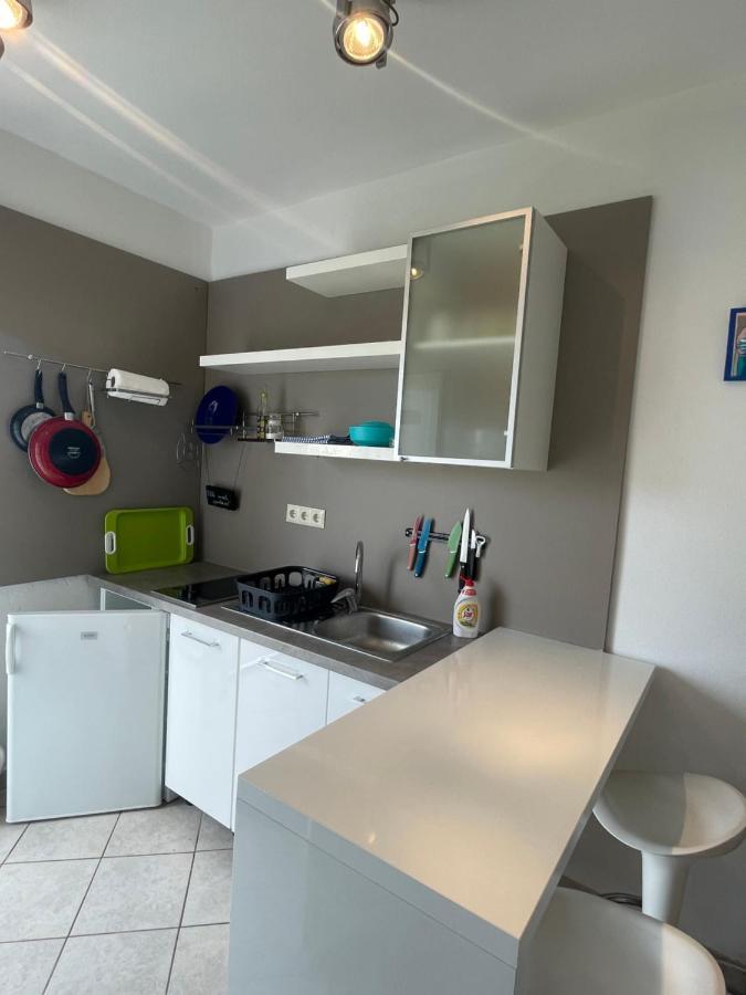Sukosan Studio Apartman Buitenkant foto