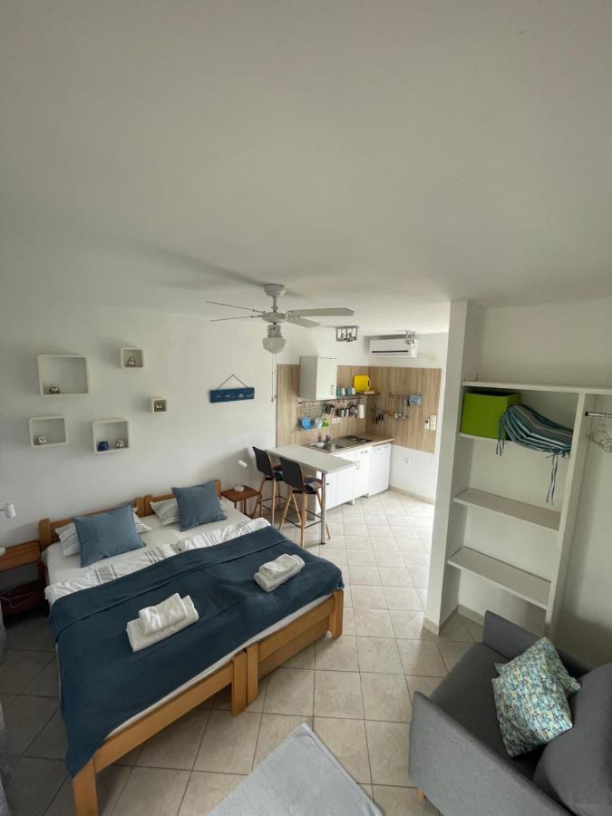 Sukosan Studio Apartman Buitenkant foto