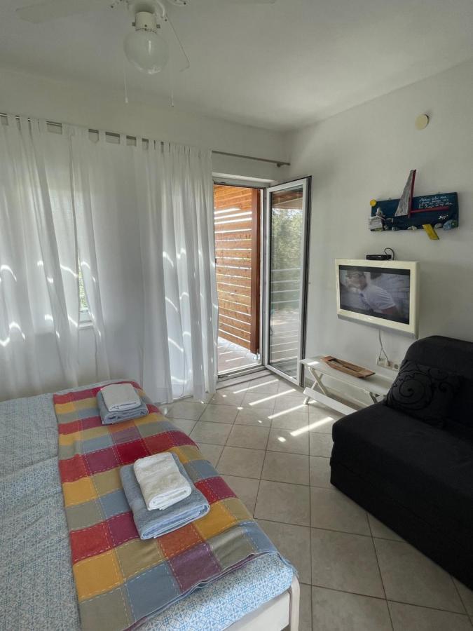 Sukosan Studio Apartman Buitenkant foto